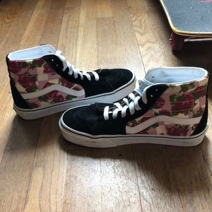 Hightop vans rose design